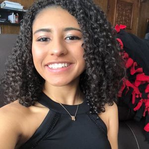 Meet your Posher, Briana